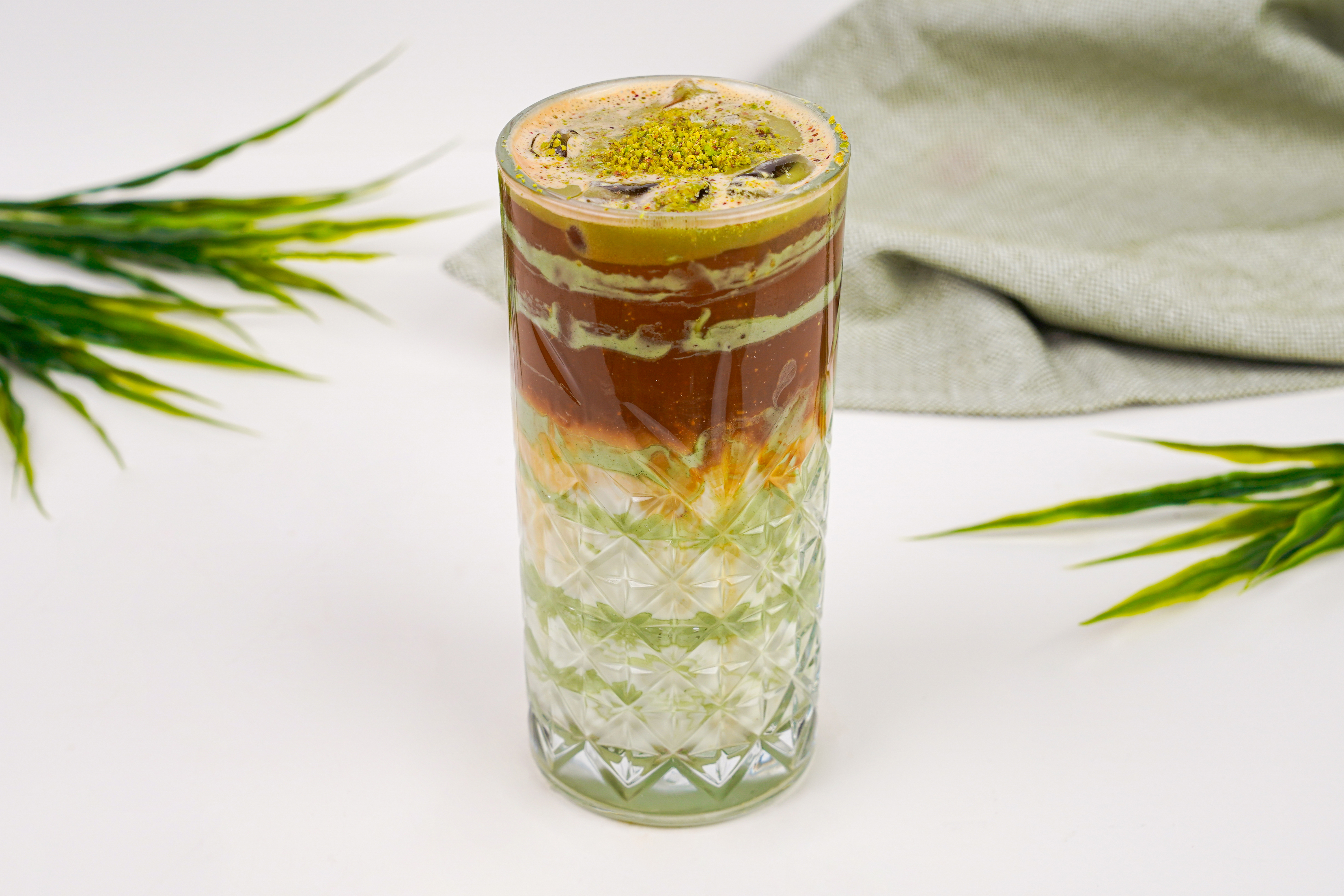 Ice Antep Fıstıklı Latte