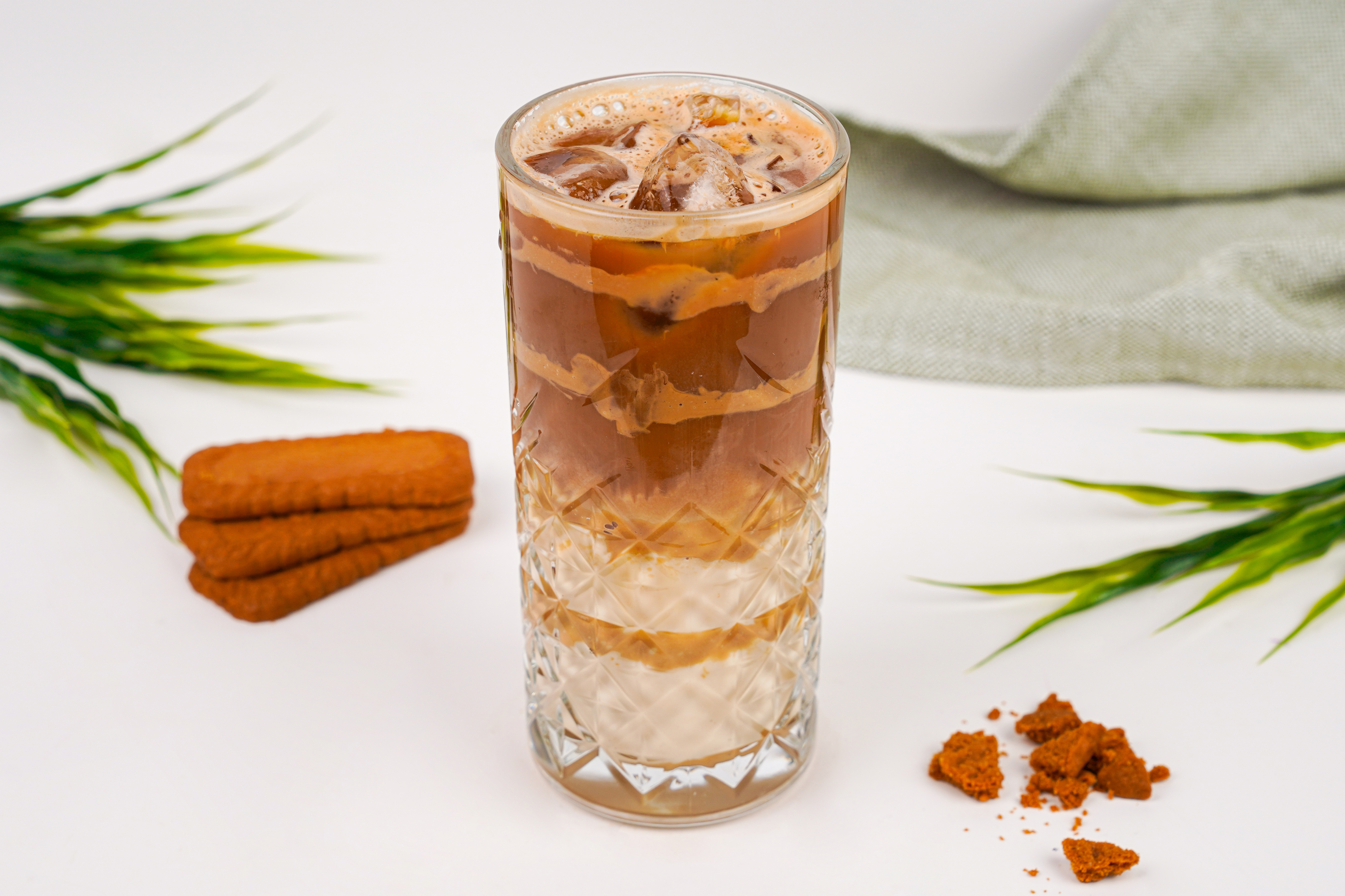 Ice Karamelize Bisküvi Latte