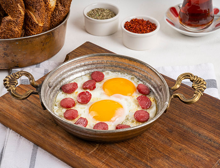 Eggs With Sausages
