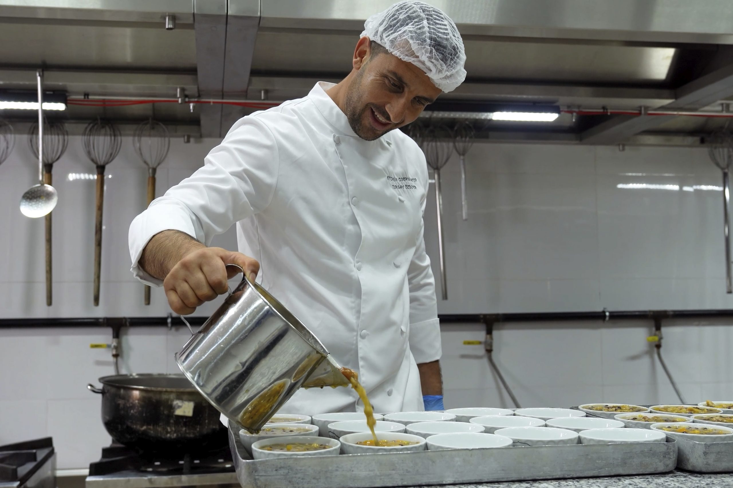 Aşure Geleneğini Yaşatıyoruz: Muharrem Ayına Özel Usta Dokunuşu