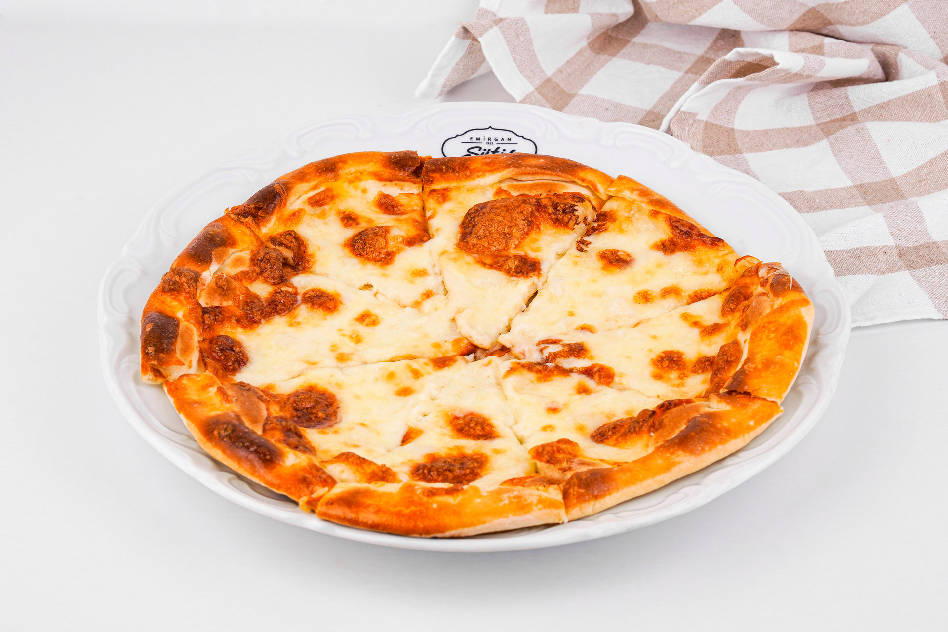 Dil Peynirli Pide