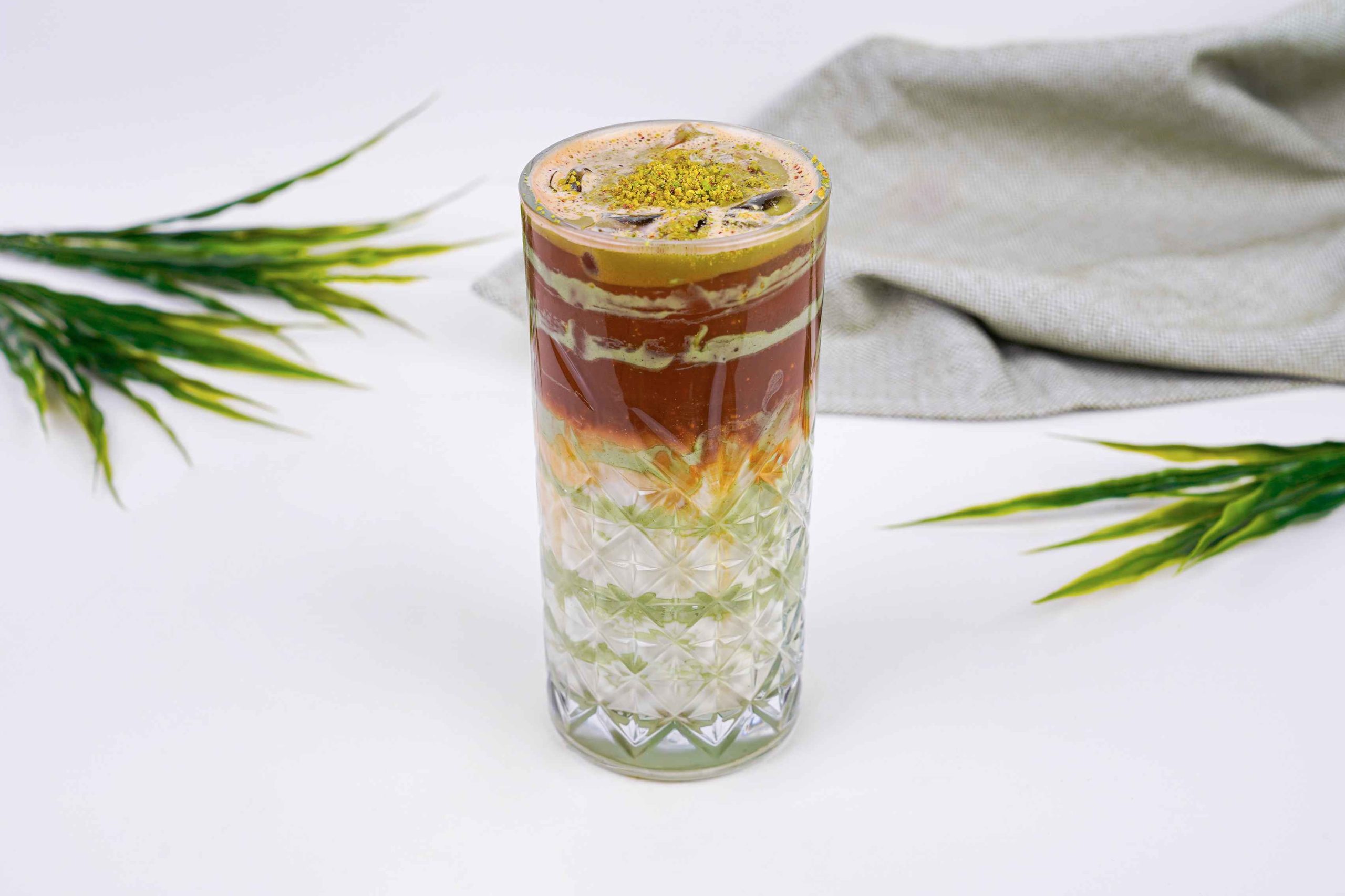 Ice Antep Fıstıklı Latte