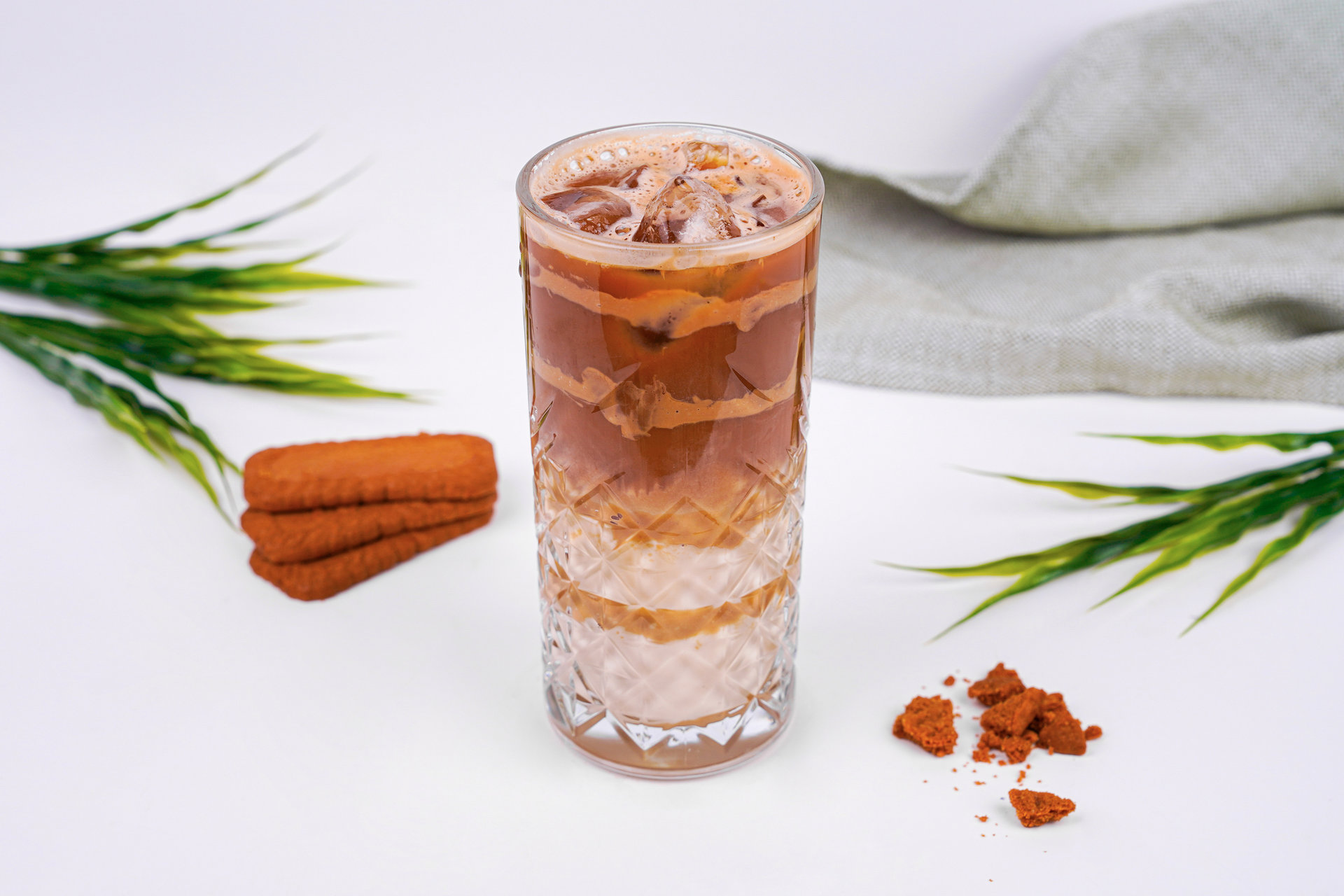 Ice Karamelize Bisküvi Latte