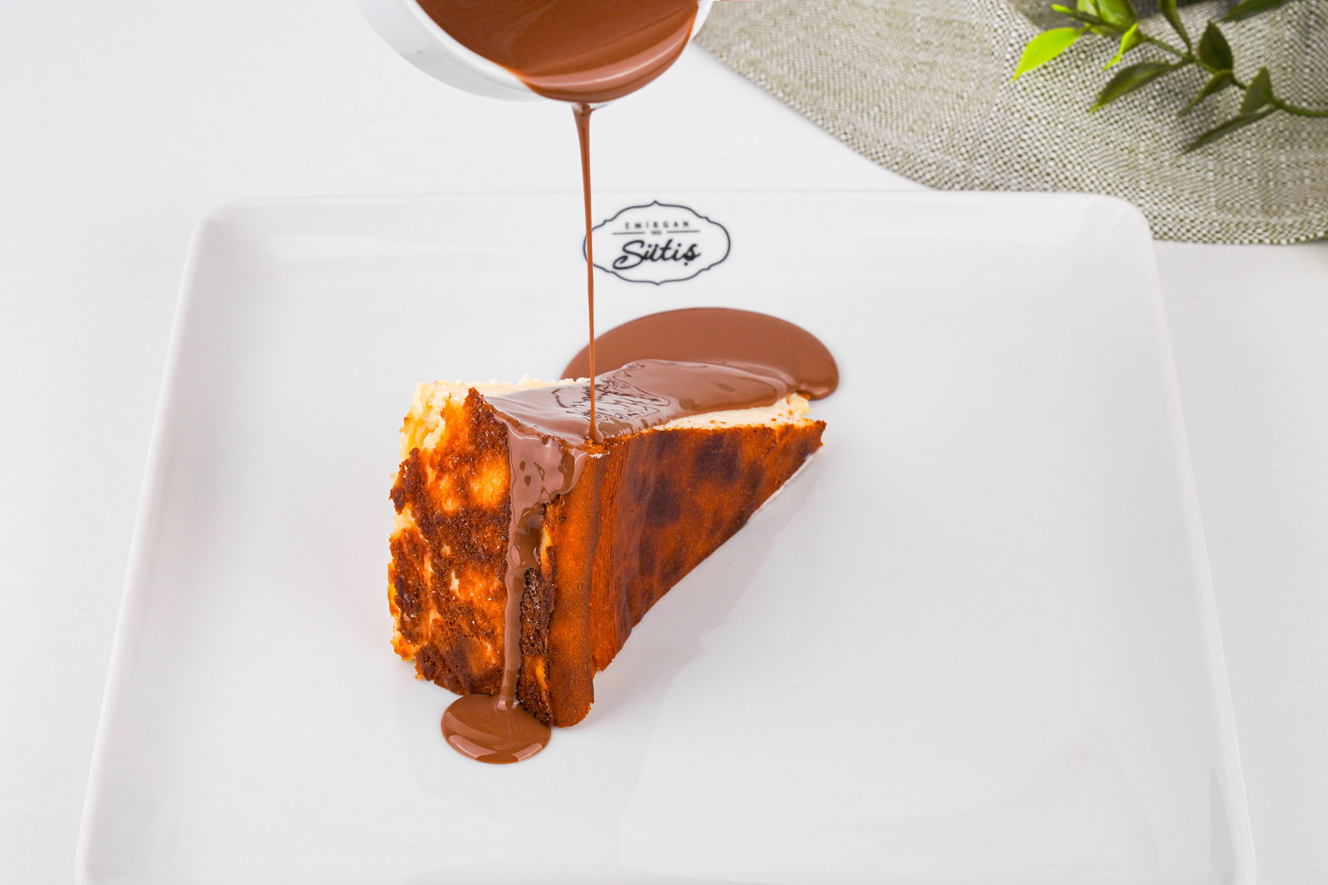 San Sebastian Cheesecake